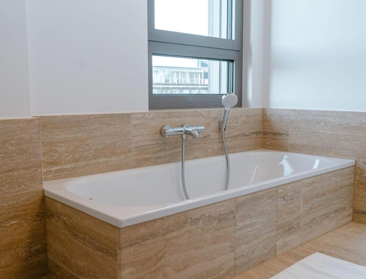 City Luxury With City Views In Ville Haute Λουξεμβούργο Εξωτερικό φωτογραφία